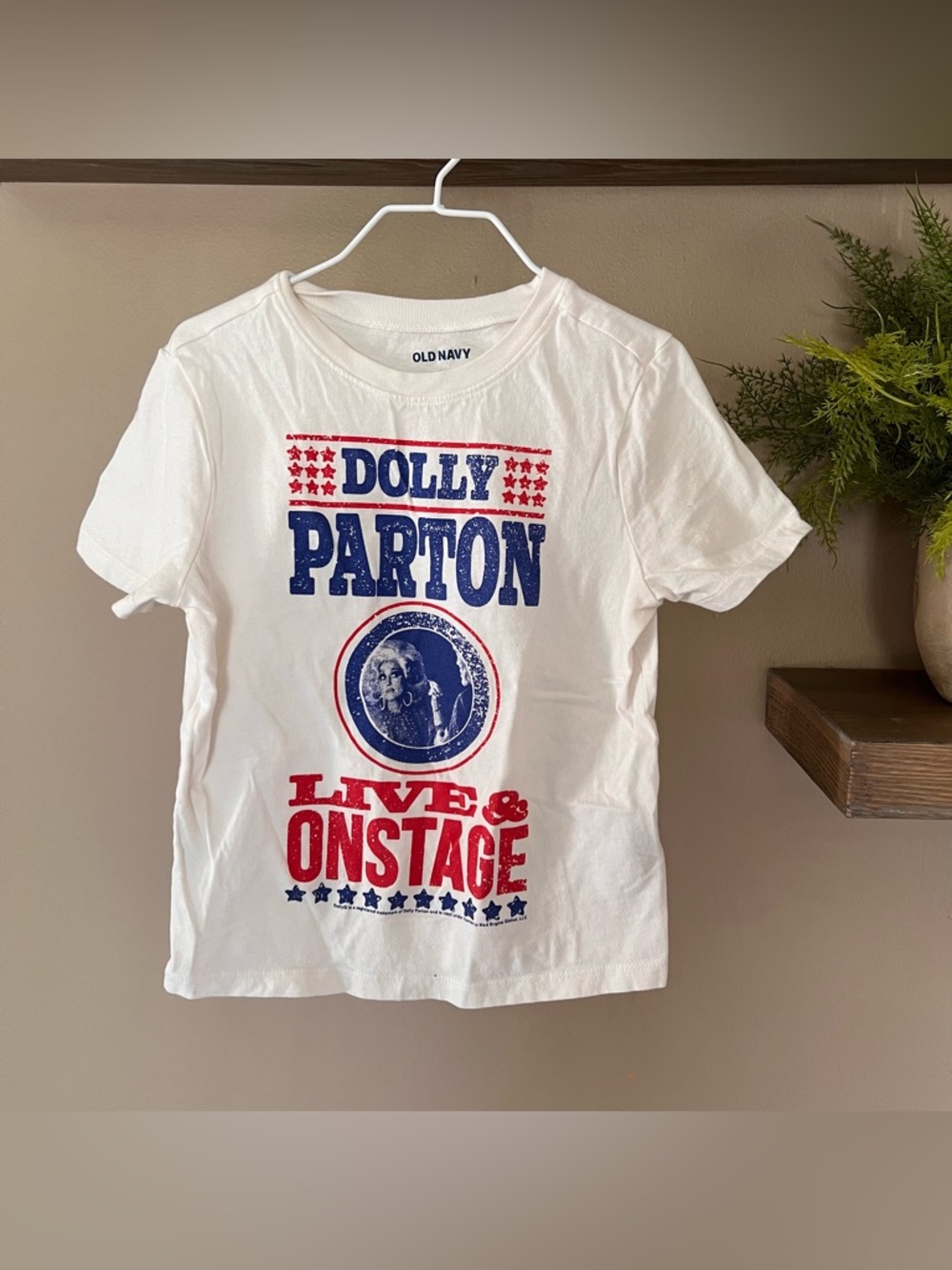 Dolly tee
